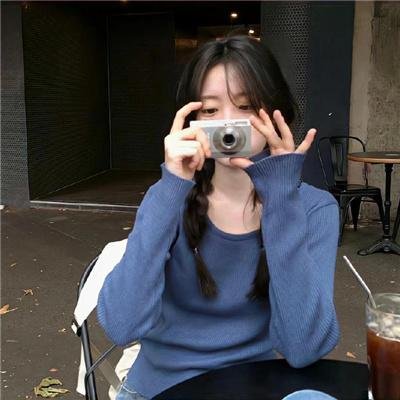 蕾蒙娜和姐姐